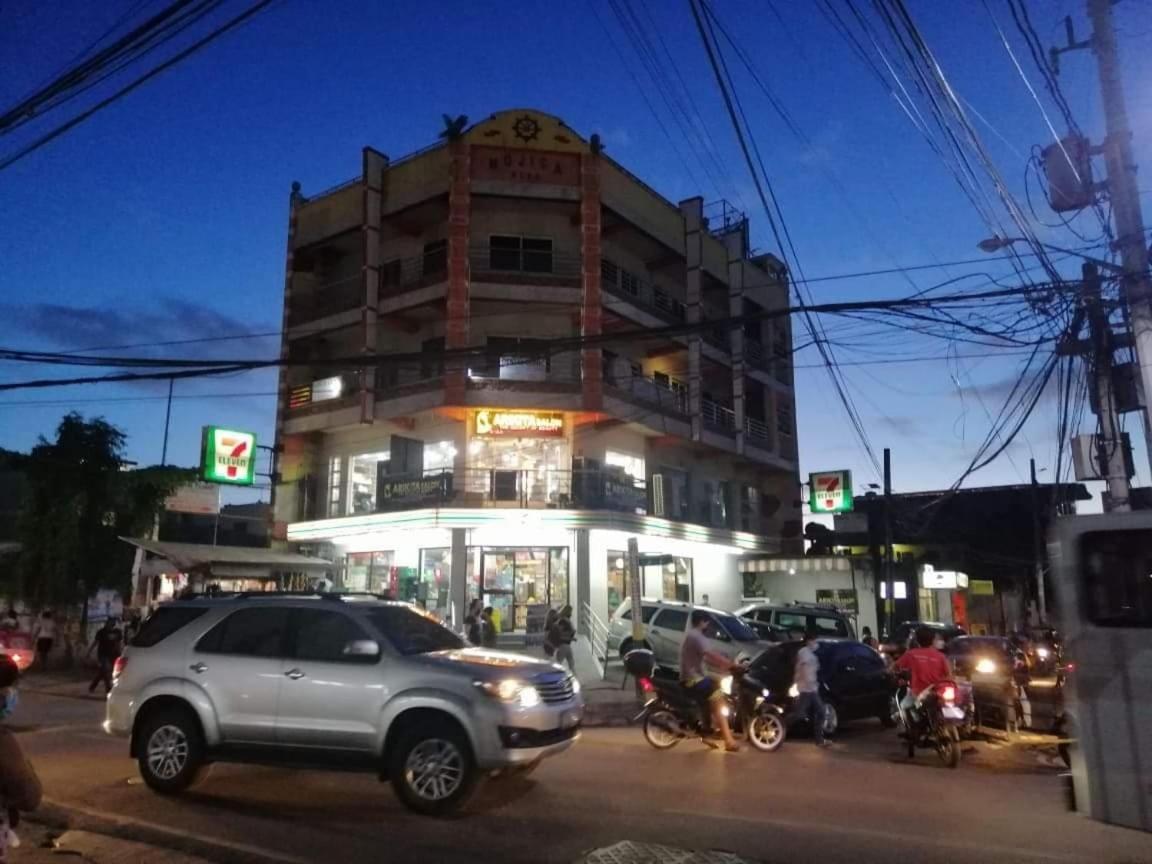 Ekonumi Rooms At Moonwalk Paranaque Paranaque City エクステリア 写真