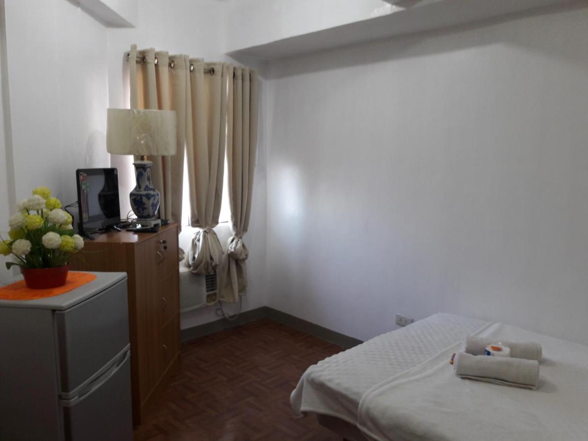 Ekonumi Rooms At Moonwalk Paranaque Paranaque City エクステリア 写真